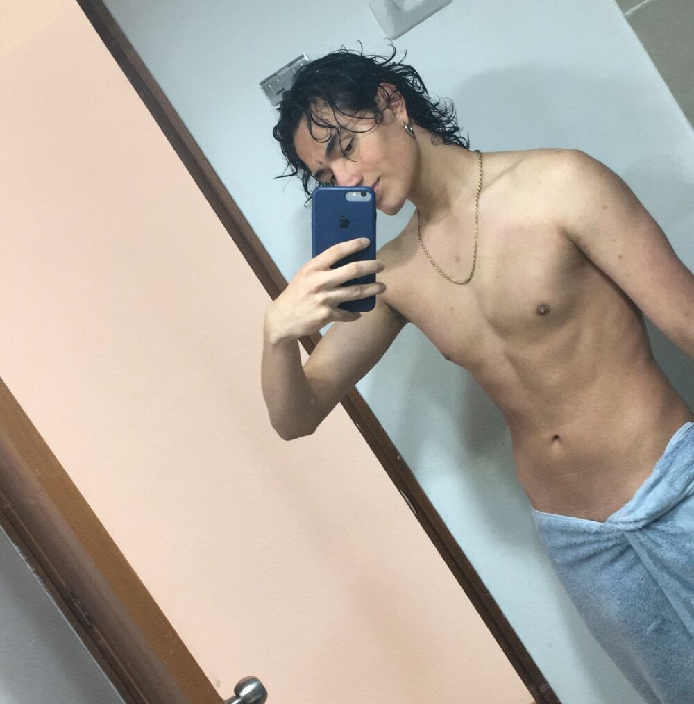 santikhalifa Chatroom