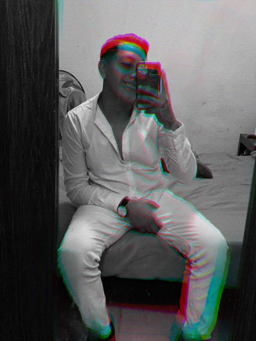 sebastain1963 Chatroom