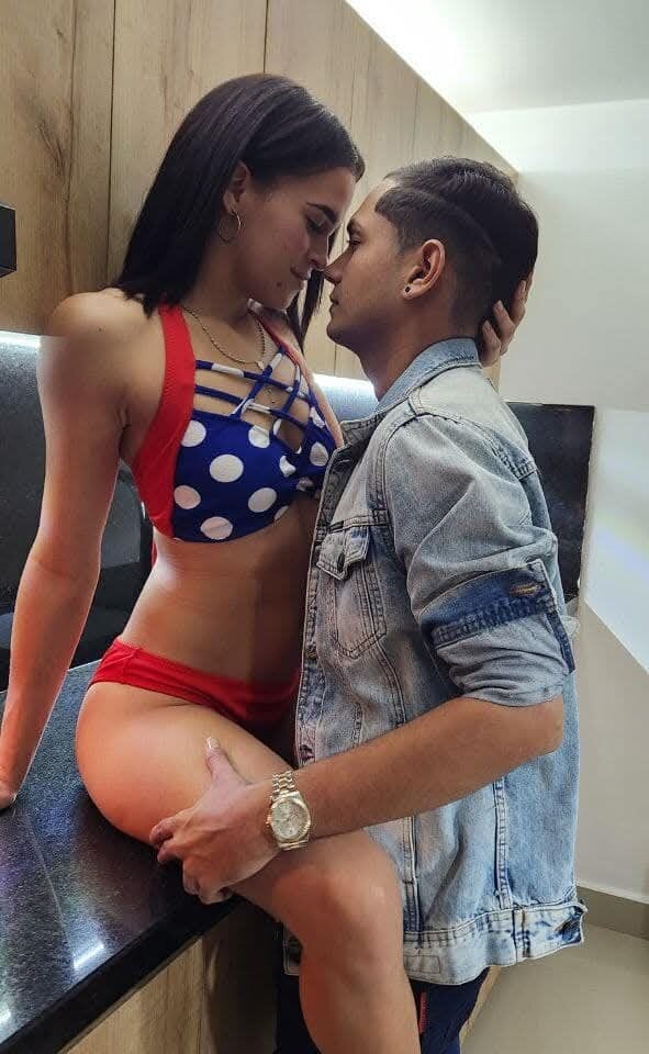 sexcouple_sin Chatroom