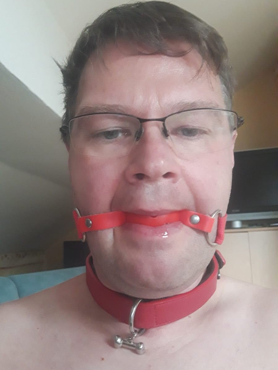 slavedh Chatroom