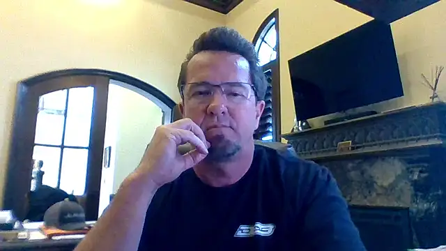 sluttydylan Chatroom