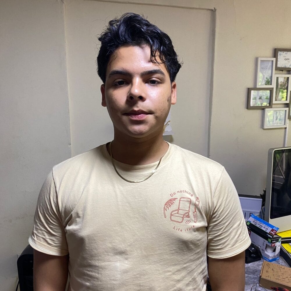 stewart_mateo_ Chatroom