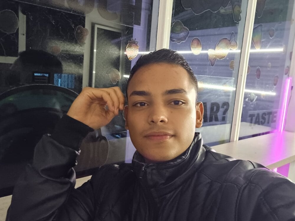 studentdeivy_ Chatroom