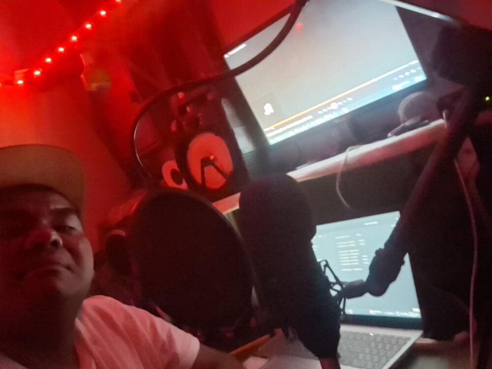 sweetdickmagic Chatroom