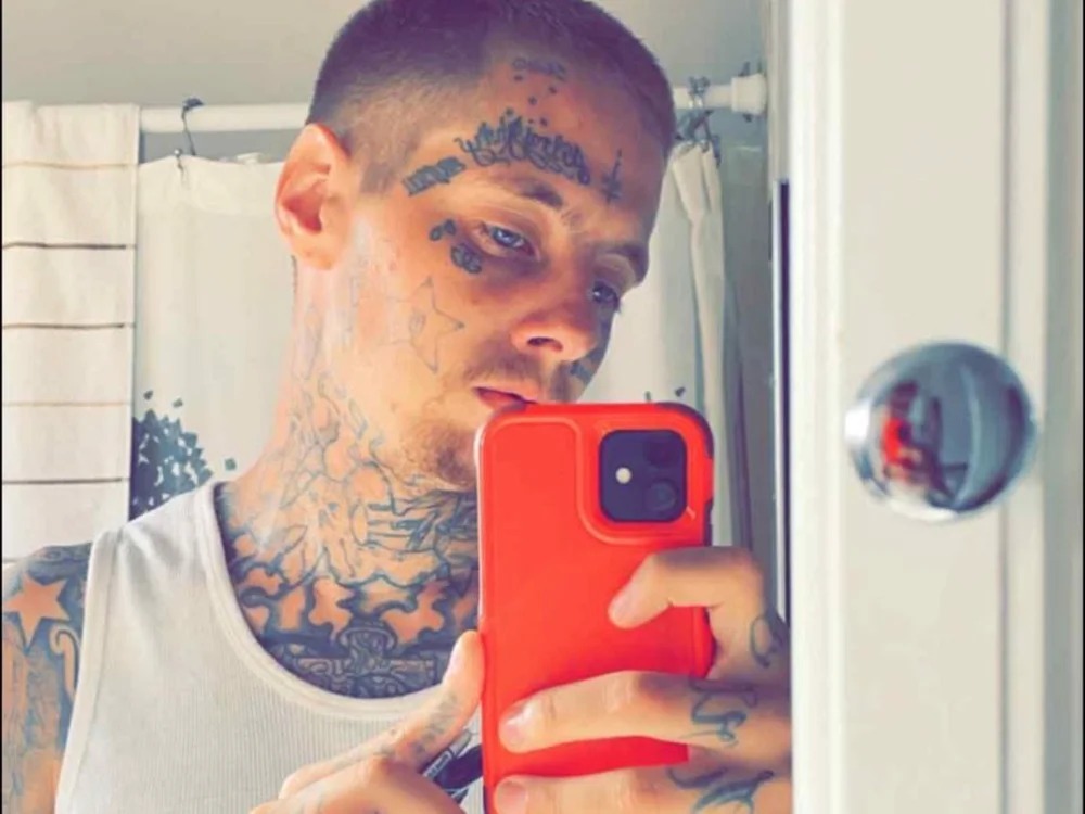 tattedupguy Chatroom