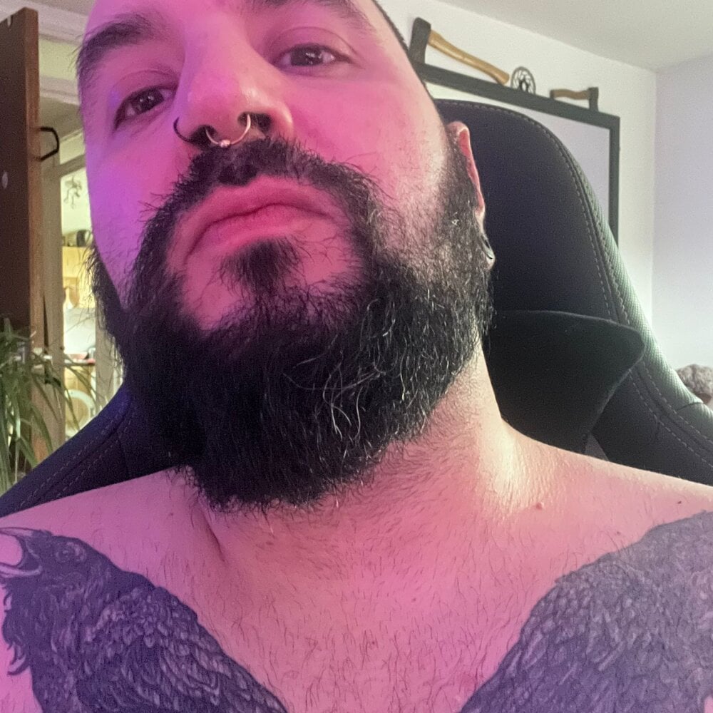 theBeardyViking Chatroom