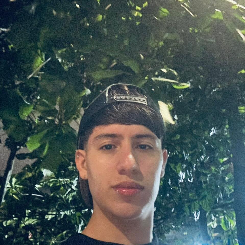 thiagoramirez_ Chatroom