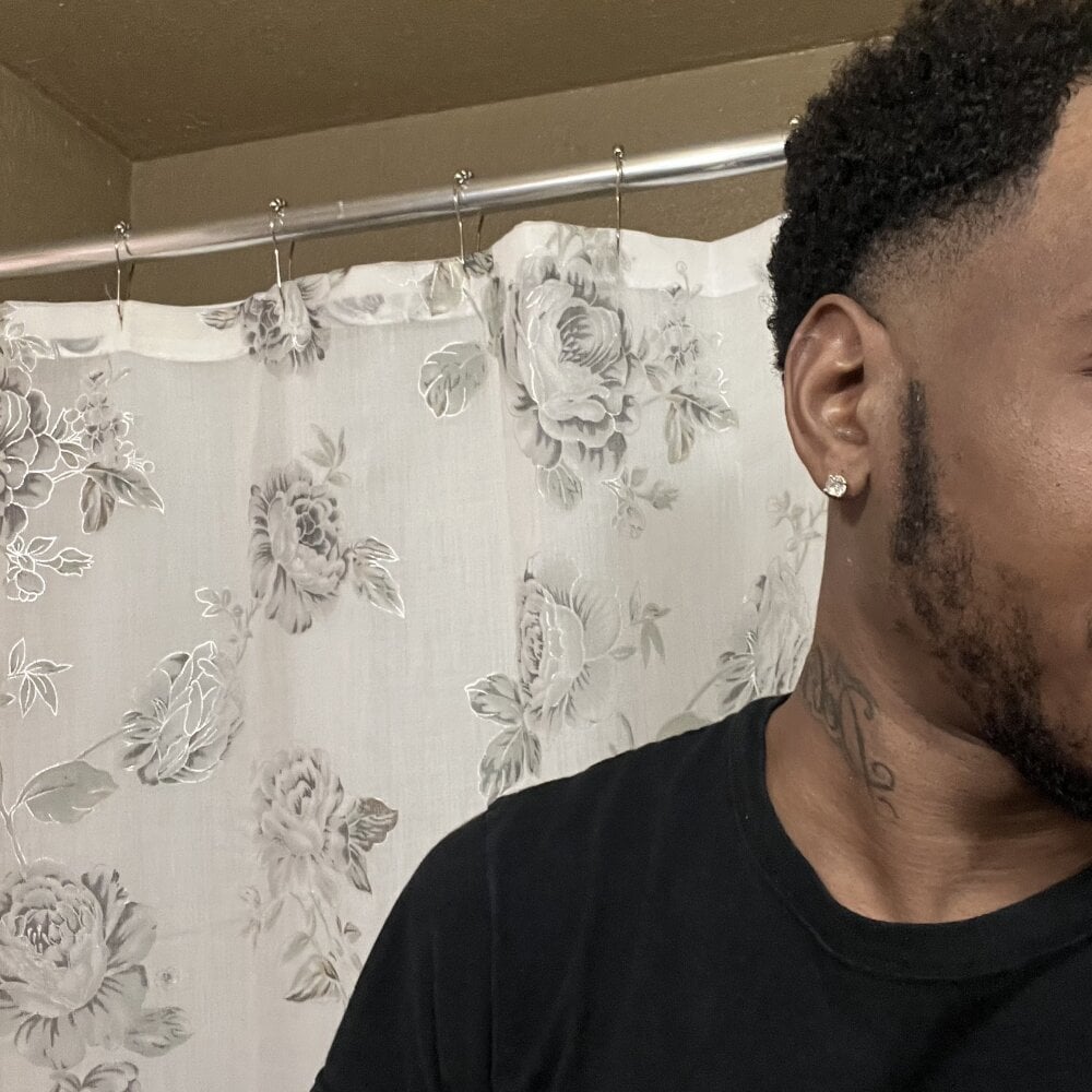 thickcum27 Chatroom