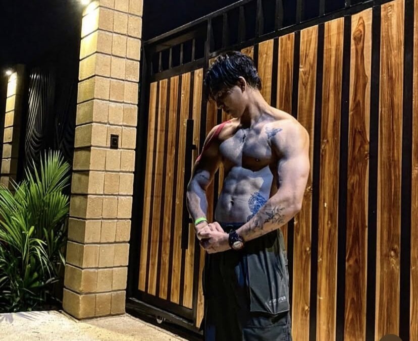 toji_luxxer Chatroom