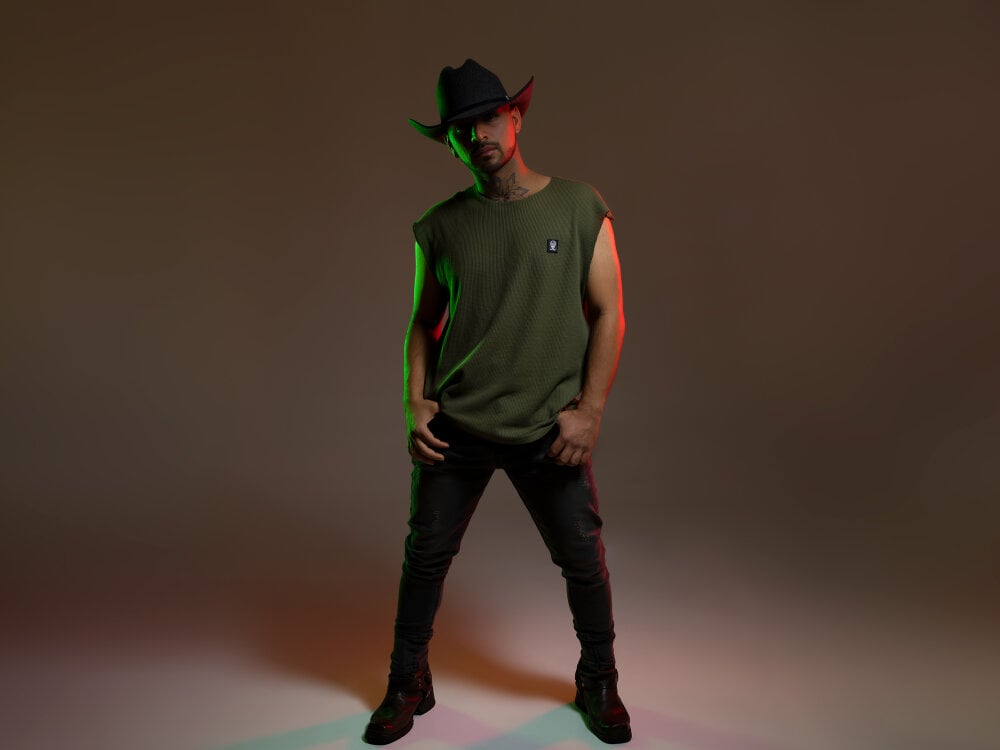 tomas_smith1 Chatroom