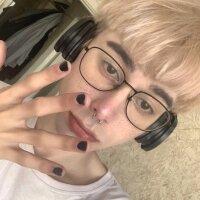 toru__hornyboi Chatroom