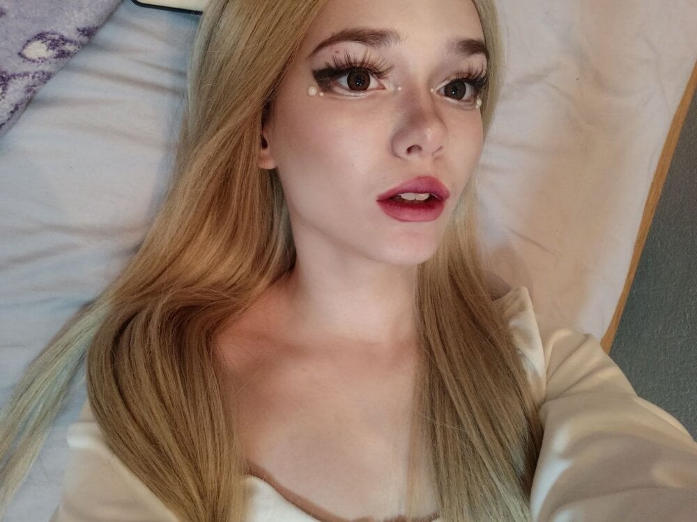 triangle_of_passion Chatroom