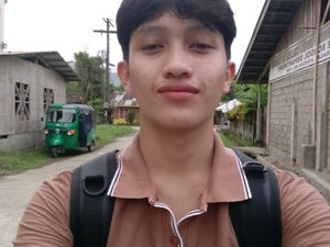 ur_boytoni19