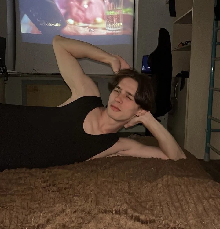 urgoddessboy Chatroom