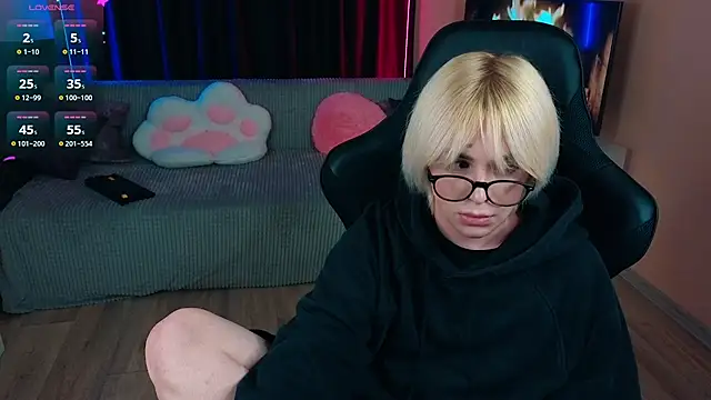 white__punk Chatroom
