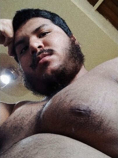 xAlbertoElOso Chatroom