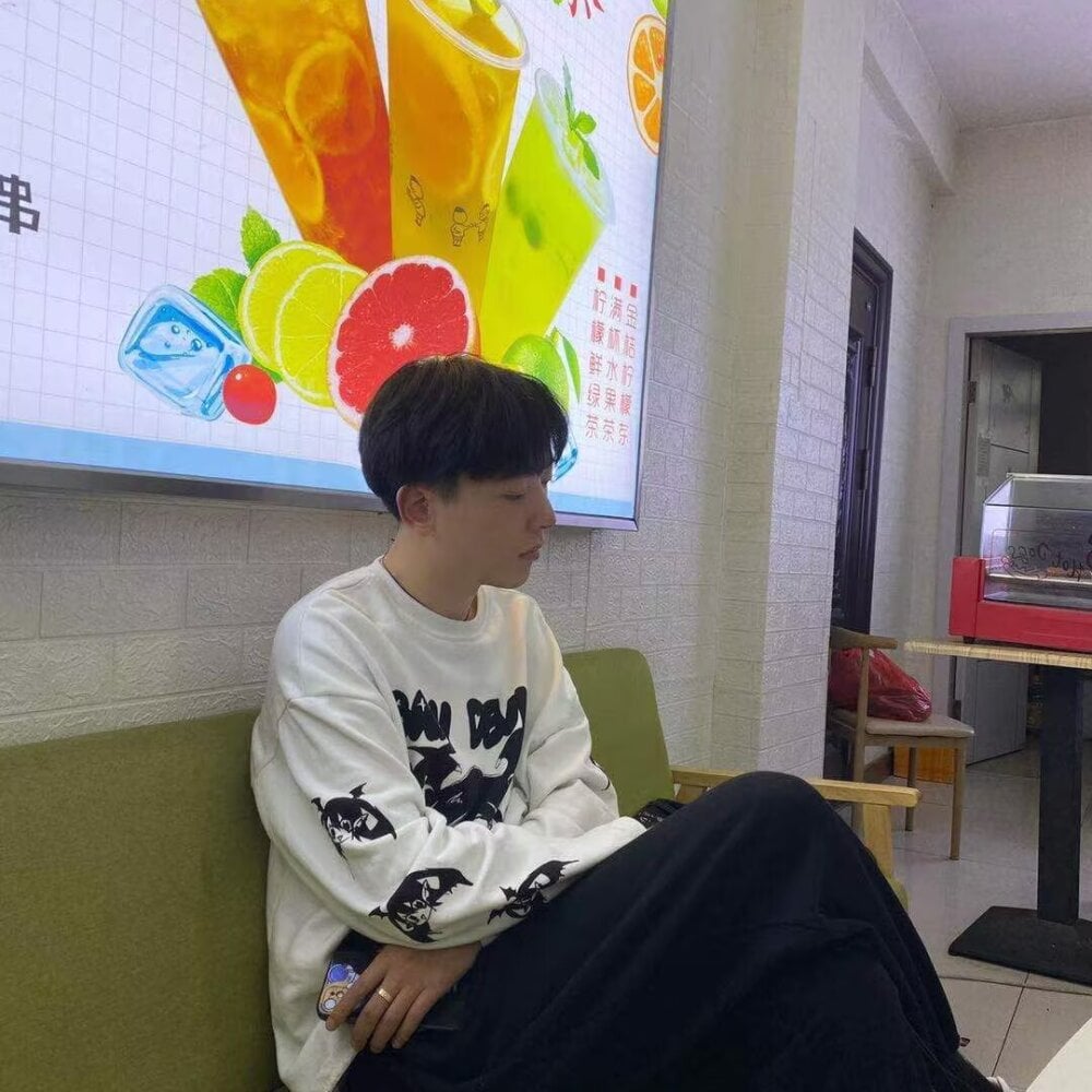 xiaoxiao1025 Chatroom