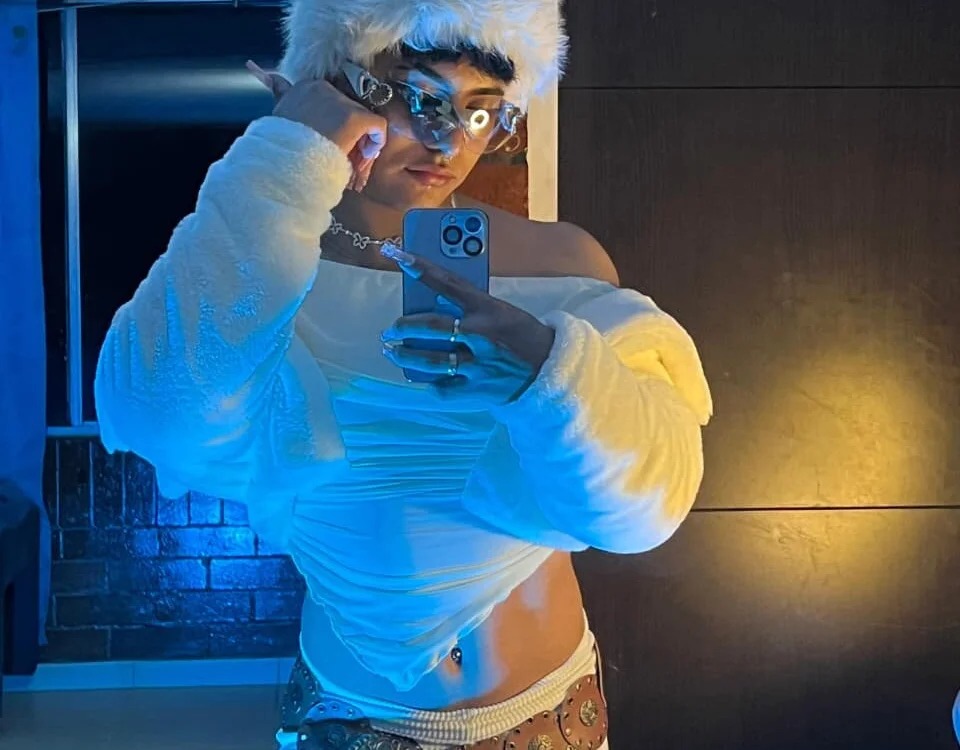 your_kitty_boy Chatroom