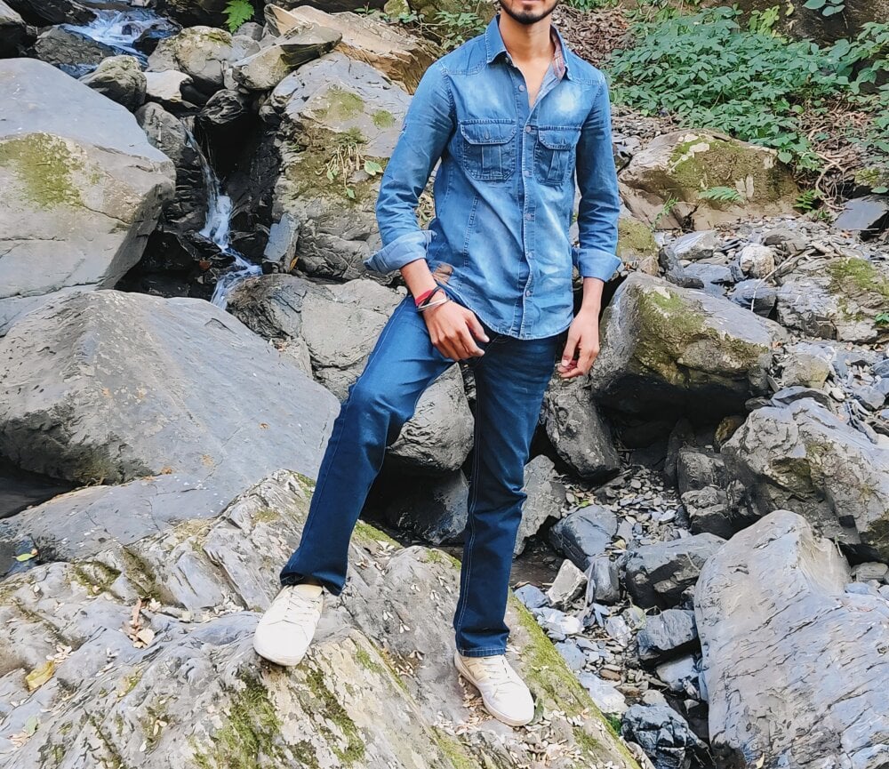 yuviiiisinha789 Chatroom